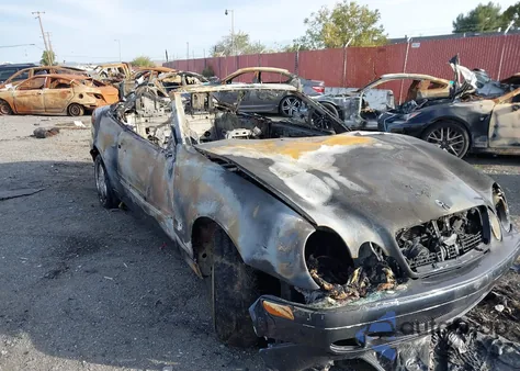 2001 Mercedes-Benz Clk 430 z USA, uszkodzony, nr VIN WDBLK70G61T061171